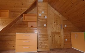 Apartments And Rooms Brunko